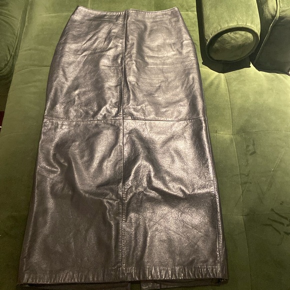 Black Maxi Leather Skirt - Picture 6 of 6